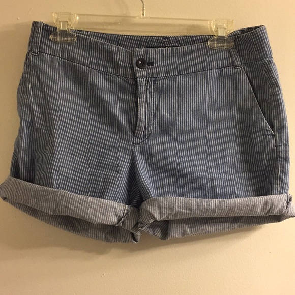 Chaps Pants - Pin stripe shorts